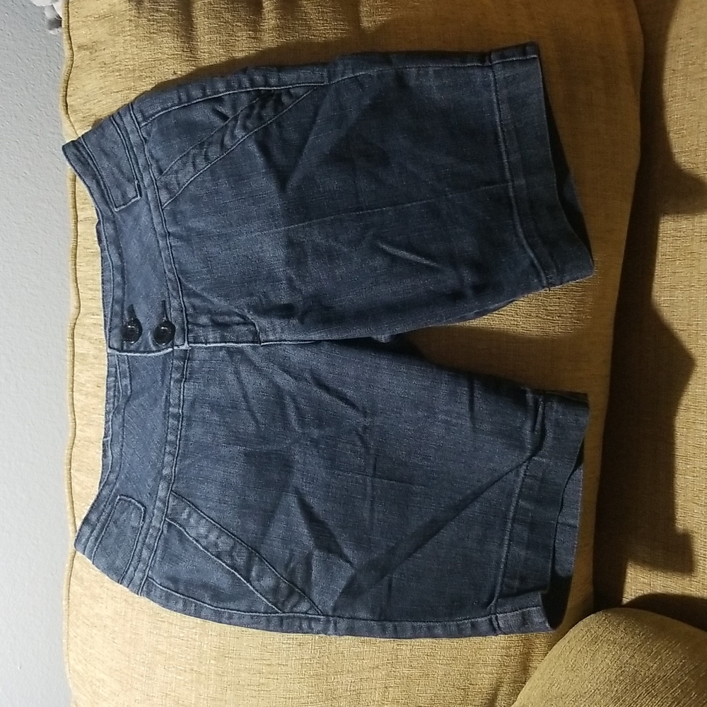 Woman's Shorts